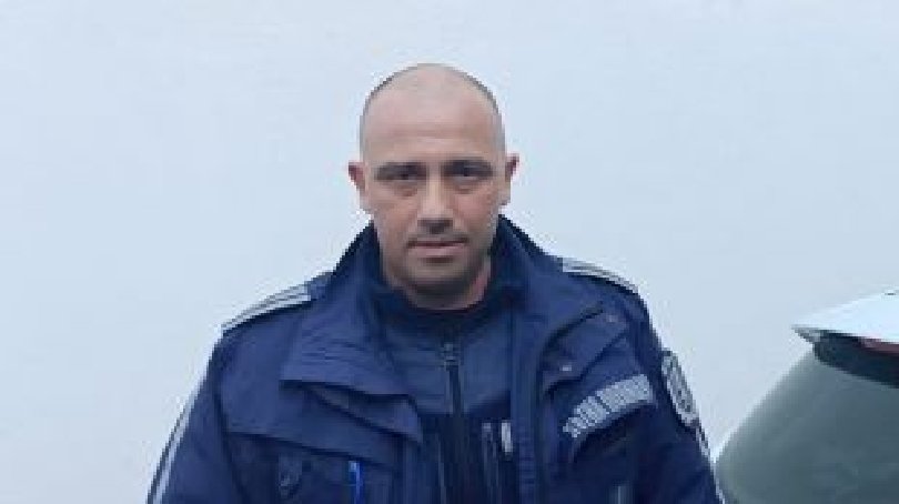 Пловдивският полицай ст. инспектор Илиян Гвоздев е спасил живота на