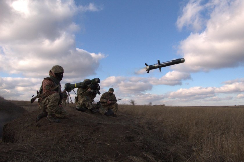 Канадските въоръжени сили предоставиха втората партида военна помощ на Украйна,