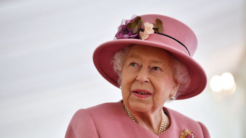 Какво се случва с болната Кралица Елизабет II?