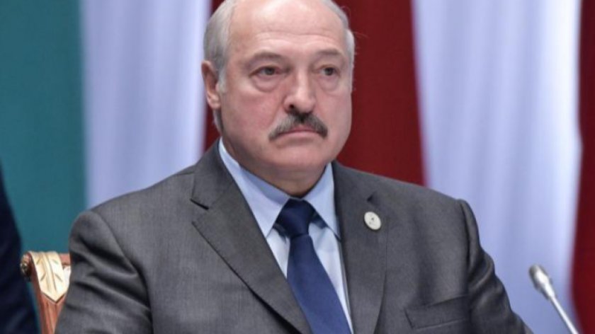 Украинският президент лаконично: Говорих с Лукашенко
