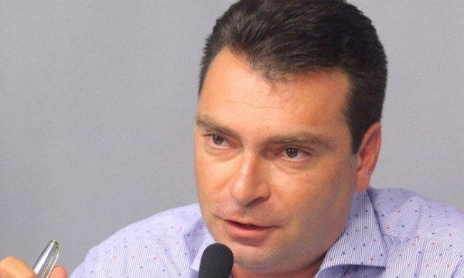 Калоян Паргов остава председател на групата на „БСП за България“