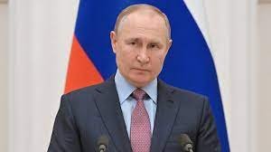 Отнемат почетното звание на Путин от ВТУ 