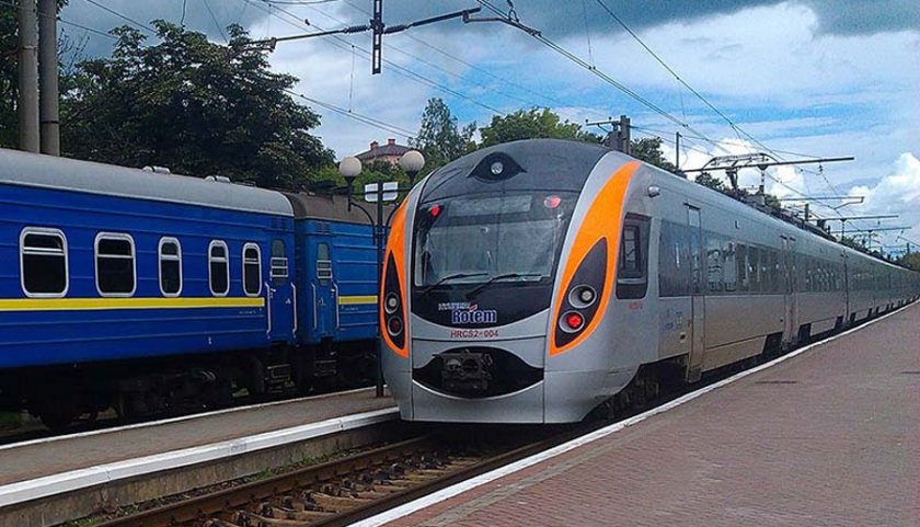 80% от пътническите влаковеэ в Украйна продължават да се движат