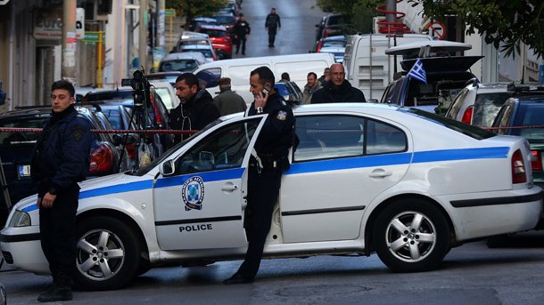 Гръцката полиция разследва убийството на четирима души, сред които две