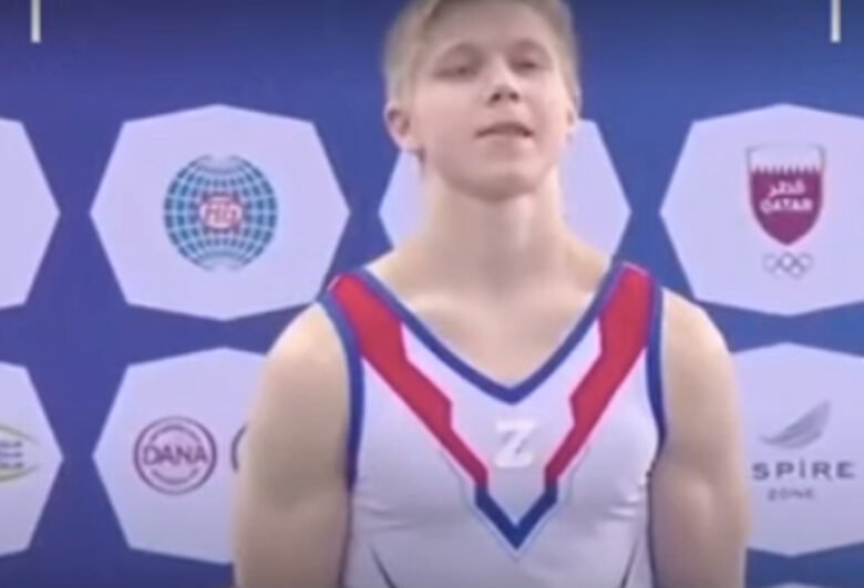 Руски гимнастик се появи със знака на войната