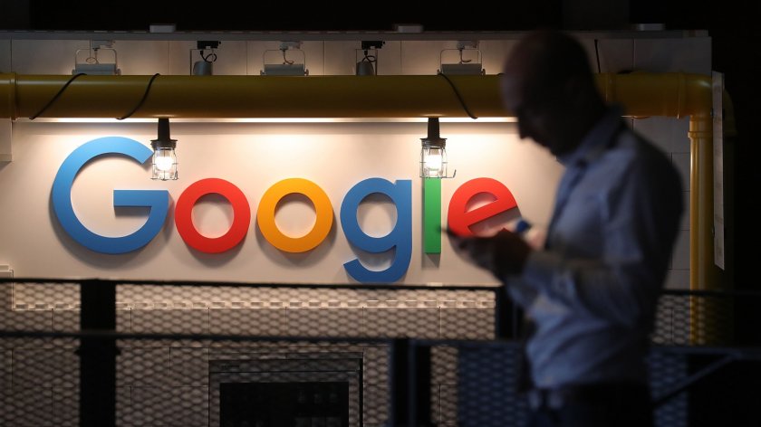 Компанията Гугъл каза, че е блокирала мобилните приложения, свързани с