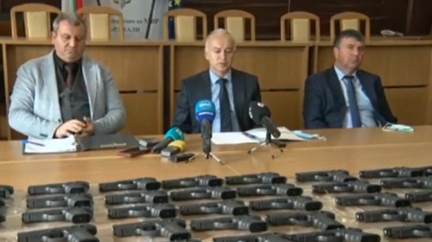 В Кърджали разкриха нелегален канал за оръжие към Западна Европа