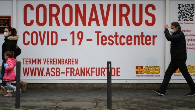Германия регистрира рекорд на заразени с COVID-19 за изминалите седем