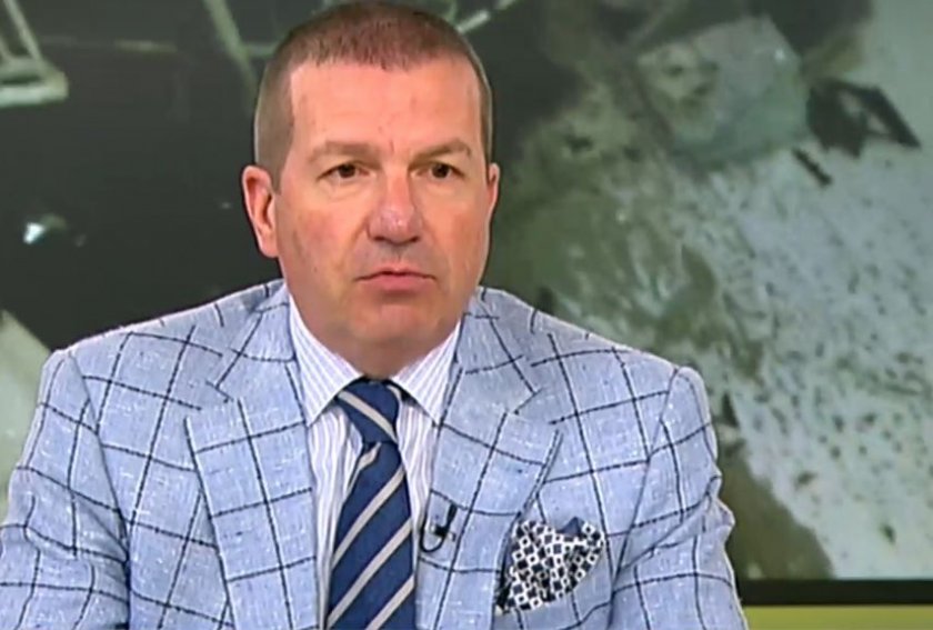 Задържан е под стража за 24 часа. Тепърва отивам за