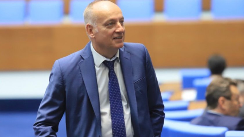 Трус: Петков уволни зам.-министър от БСП