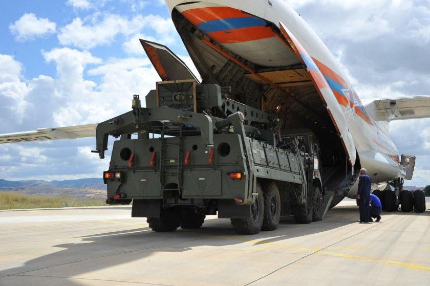 Турция непреклонна за закупуването на руските С-400