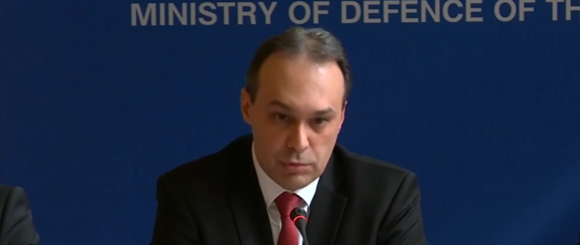 Военният министър Драгомир Заков категорично заяви, че България няма как