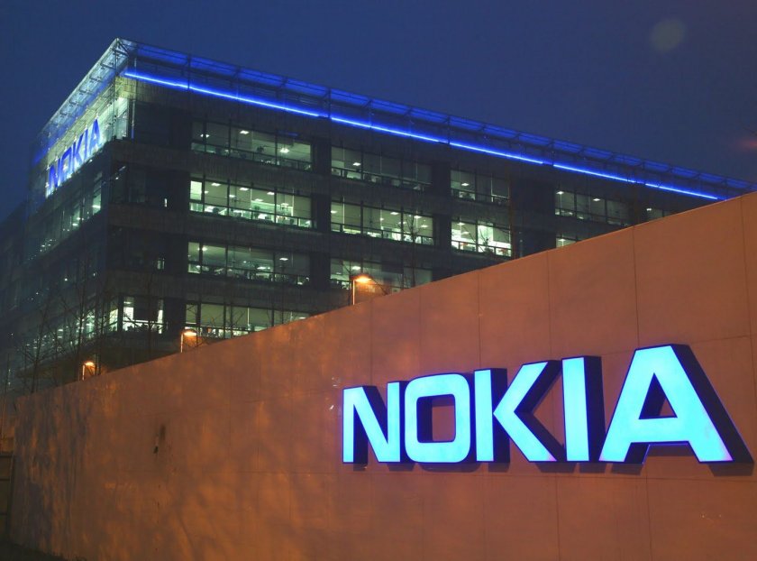 Connecting people: Nokia дала система за шпионаж на Путин