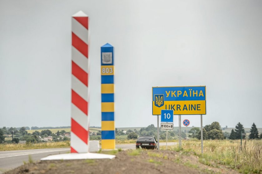 Киев иска ЕС да затвори границите си с Русия и Беларус