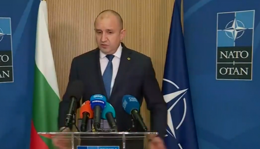 Никой посланик няма право да си присвоява правото да говори