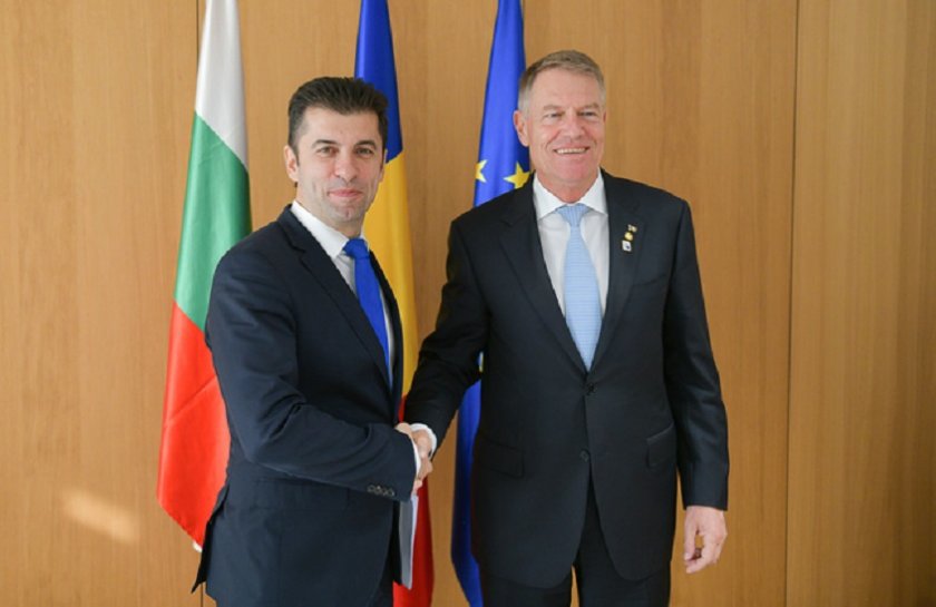 Министър-председателят Кирил Петков се срещна с президента на Румъния Клаус