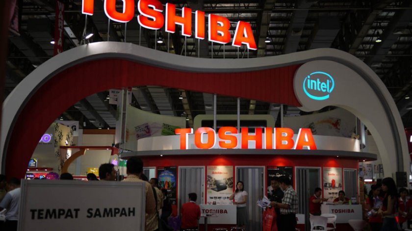 Акционерите на японския индустриален конгломерат Toshiba Corp. отхвърлиха плана на