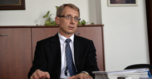 Висшето образование в Европа има три степени - бакалавър, магистър