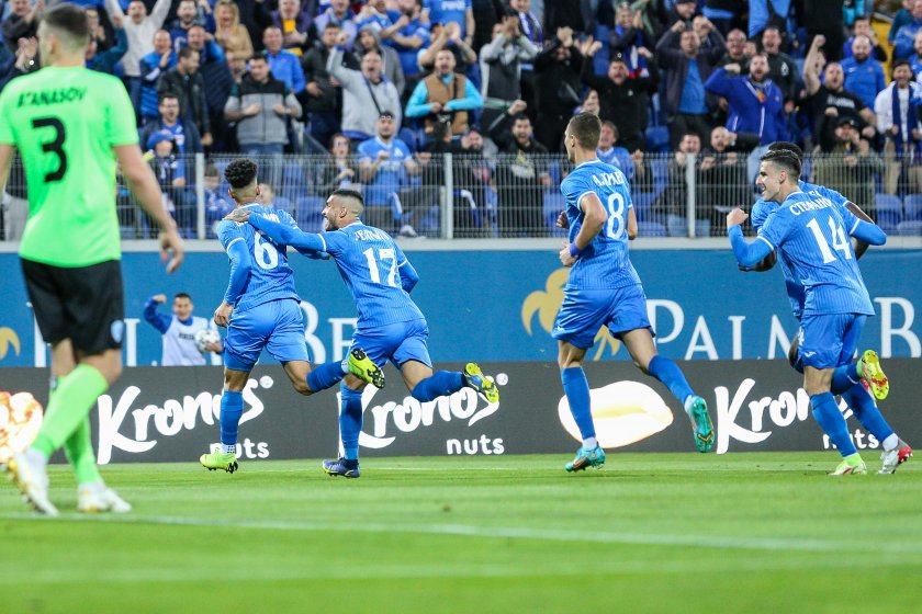 Левски постигна много важна победа с 2:0 над Черно море