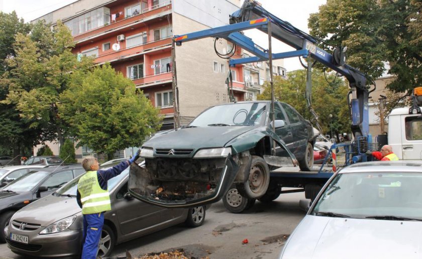 Двойно поскъпва извозването до наказателен паркинг в София