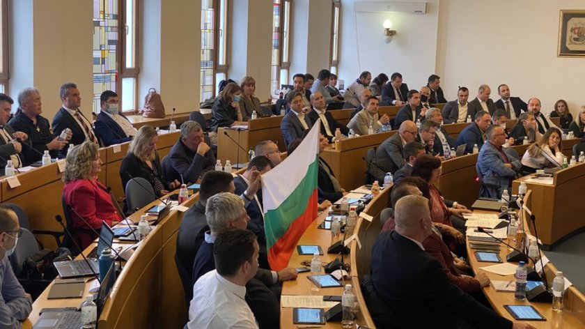 Алея до руското посолство ще се казва „Героите на Украйна”