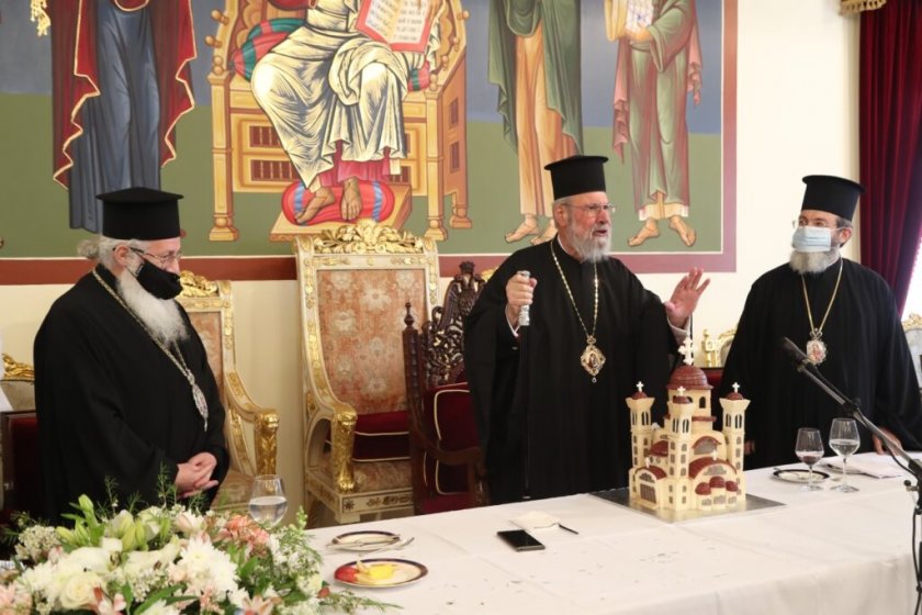 Архиепископът на Кипър: Путин не се държи като християнин