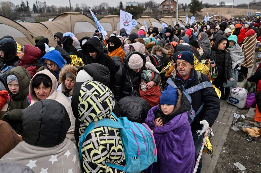 4 736 471 души са напуснали Украйна за 50-те дни
