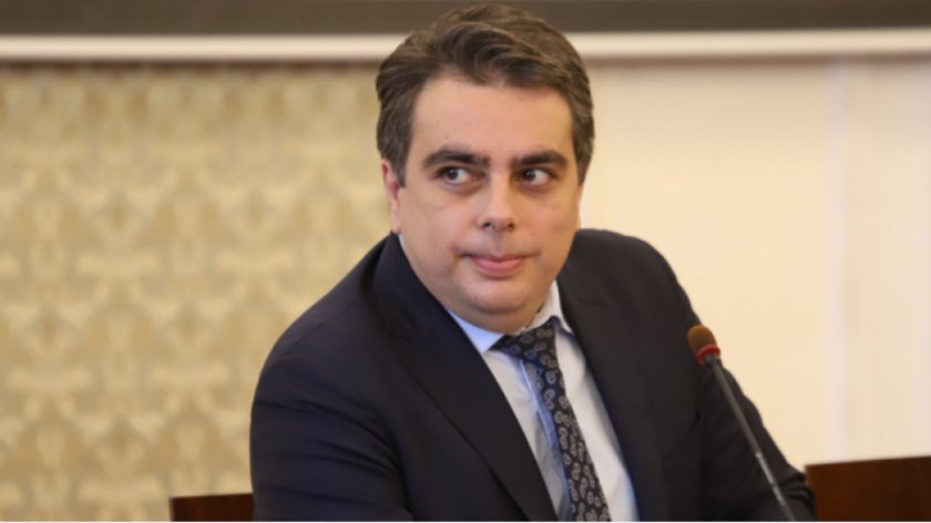 Асен Василев не одобрява различни ДДС ставки