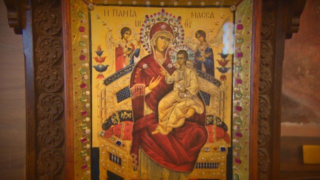 Иконата Света Богородица Всецарица, за която се твърди, че може