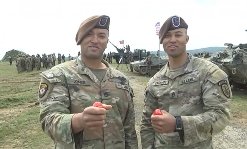 US военни ни поздравиха за Великден (ВИДЕО)