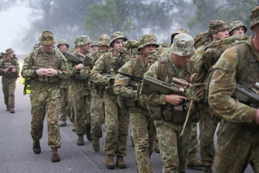 „Австралия трябва да се готви за война“. Това заяви министърът