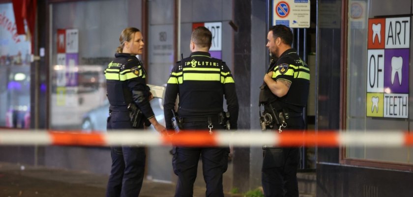 22-годишен български гражданин, е пострадал тежко след падане от прозорец