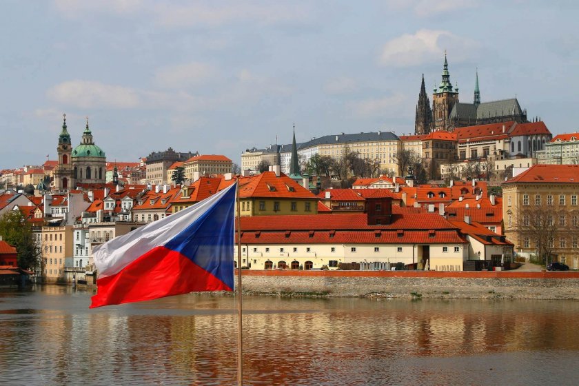Чехия отмени всички COVID мерки