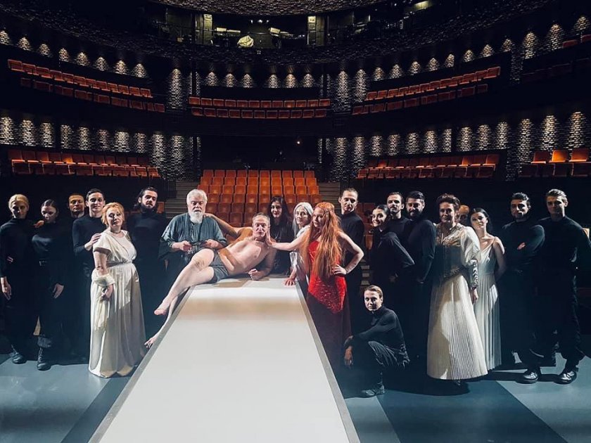Спектакълът „Калигула“ на режисьора Диана Добрева предизвика фурор по време
