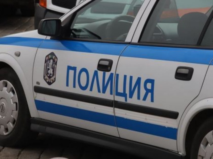 Трима души са задържани за съпричастност към случай на катастрофа