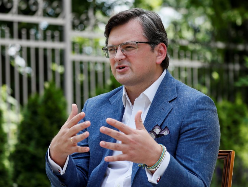 Външният министър на Украйна Дмитро Кулеба заяви, че страната му