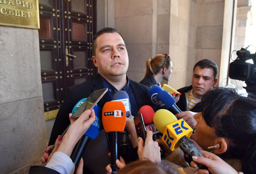 Балабанов: Кой вицепремиер е бил шеф на кабинет на министър от ГЕРБ?