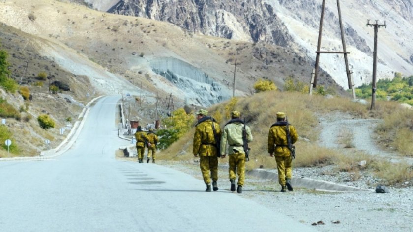 Таджикистанските власти предприеха антитерористична операция в размирната си Горнобадахшанска автономна