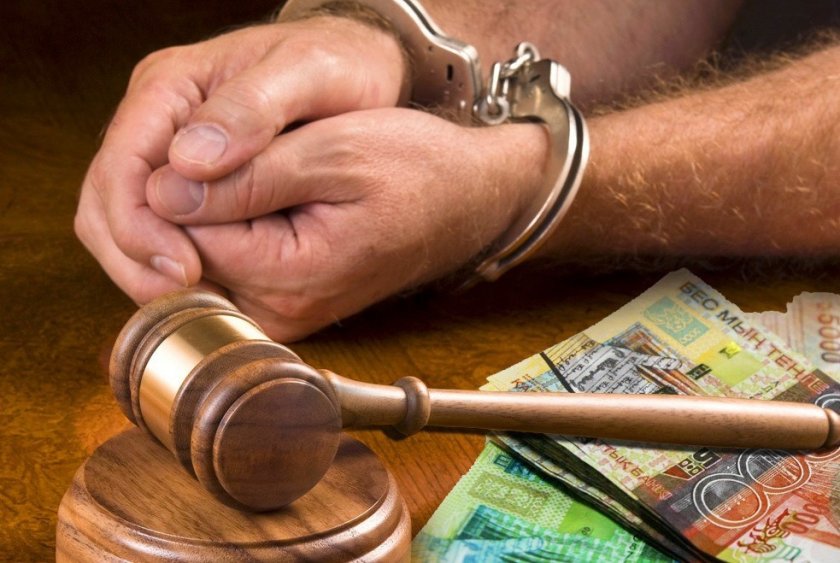 Задържаха 22-годишен за подкуп на полицай в Хасково