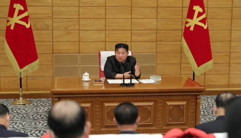 116 000 нови с "треска" в Северна Корея за ден