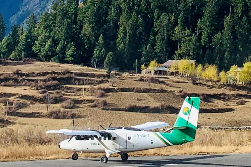 Откриха 20 тела на загинали в авиокатастрофата в Непал