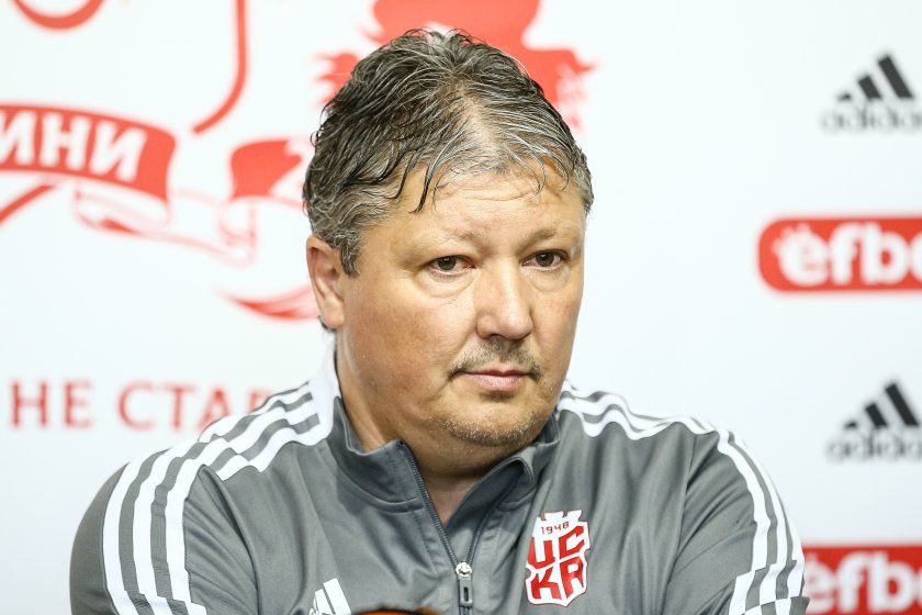 Отборът на ЦСКА 1948 представи Любослав Пенев за нов старши