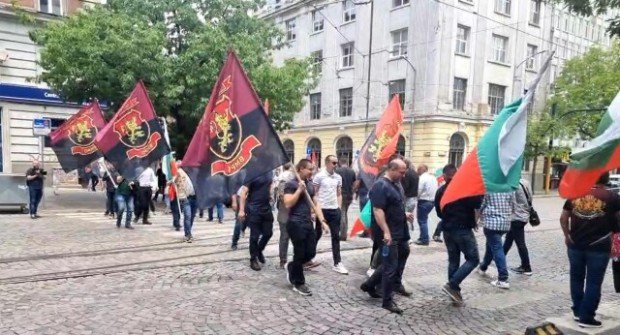 ВМРО излезе на протест пред КЕВР