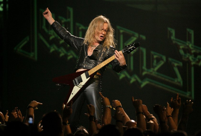 След 10 години: Бившият китарист на Judas Priest Кей Кей Даунинг се завърна на сцената (ВИДЕО)