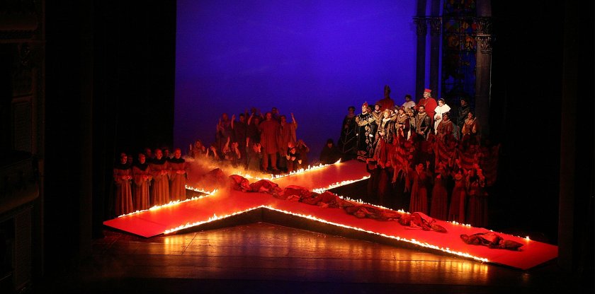 Юлиан Константинов чества 30 години на сцената със Софийска опера