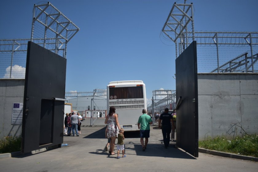 Буферният център в Елхово затвори