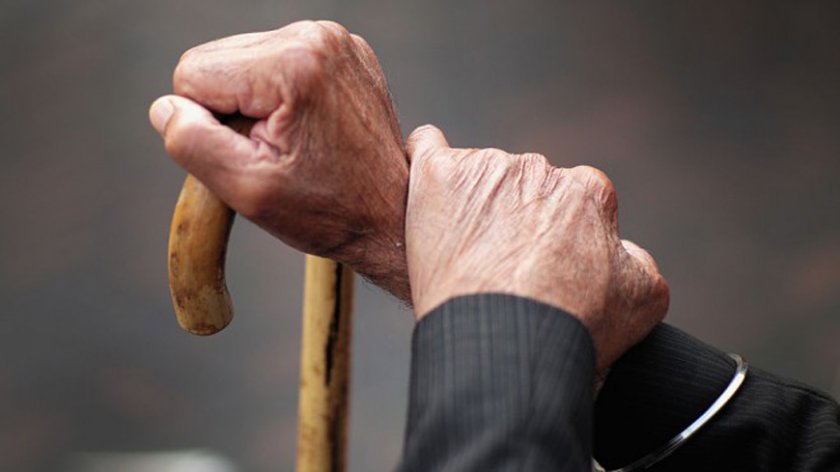 Социалните пенсии за инвалидност се повишат с над 45% от 1 юли