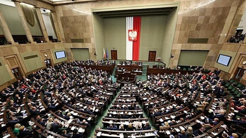 Долната камара на полския парламент - Сеймът - прие днес