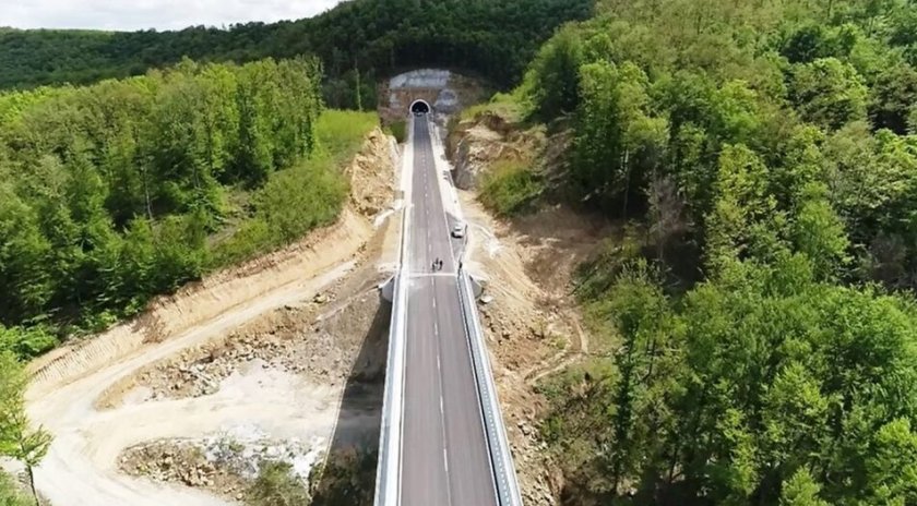 Стигаме за 10 минути от Северна до Южна България