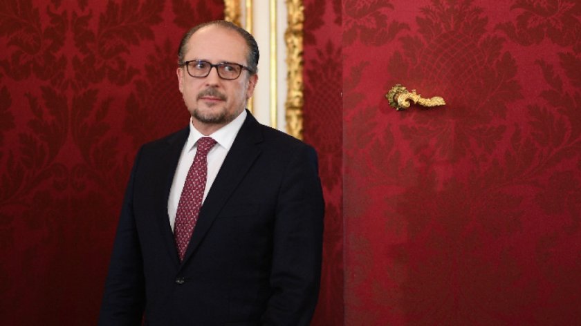 Външният министър на Австрия Александър Шаленберг коментира пред Франс 24